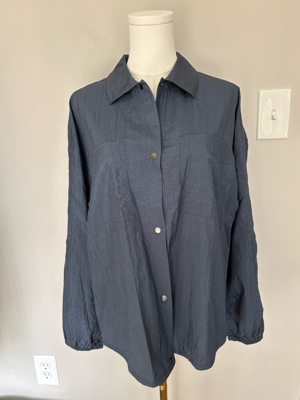 Athleta Dark Blue Button-Front Long Sleeve Shirt Jacket